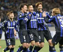 手机APP-国内足球联赛精彩纷呈，球员表现引人注目